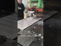 एल्यूमीनियम काली रंग विरोधी फिसलन ग्रिटिंग उत्कृष्ट मौसम प्रतिरोध