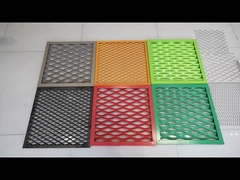 Q235 कच्चे माल भारी शुल्क अनुप्रयोगों के लिए विस्तारित धातु जाल मशीन