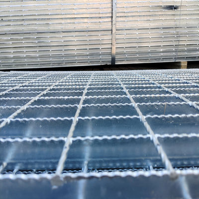 Hdg Industry Platform Serrated Steel Grating Metal Carbon