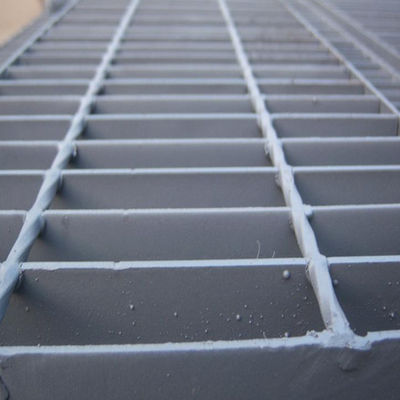 Q235 Mild Carbon Hot Dip Galvanized 316 Stainless Steel Grating For Platfrom Walkway Stair Treads