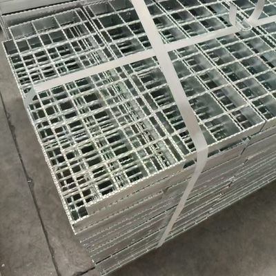 YB/T4001-2007 भारी शुल्क सादा Serrated धातु ग्रिटिंग के साथ 40 मिमी लेयरिंग बार पिच