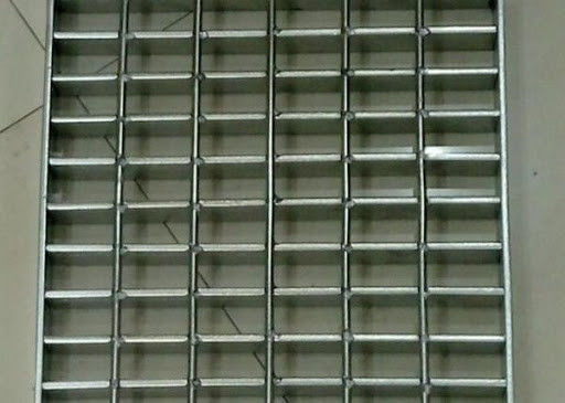 Professional Manufacture Galvanized Smooth Surface Welded platform Industrial Steel Grating